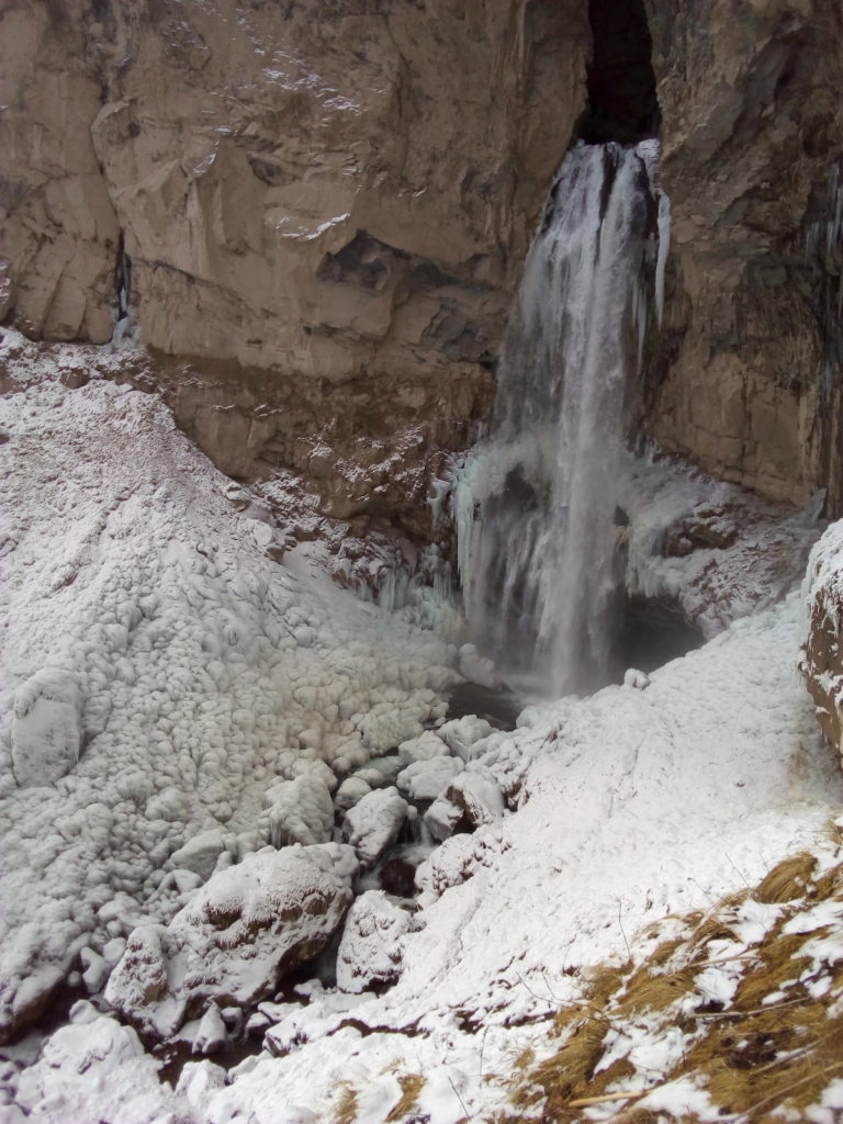 Водопад Султан Джилы Су HD