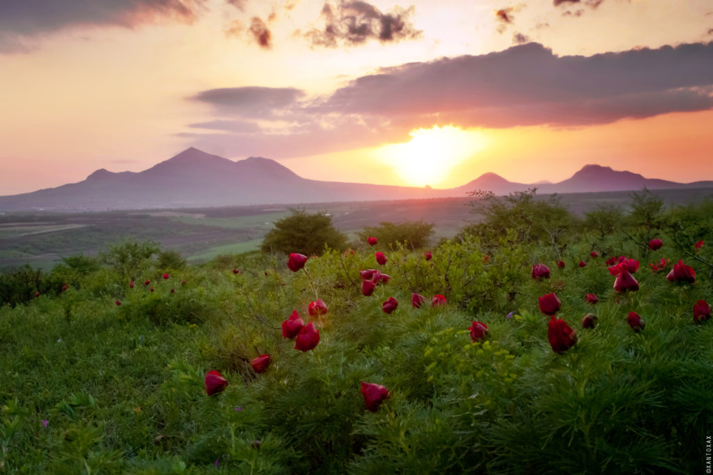 Самые красивые места на Кавказе: закат на горе Лысой, Ставропольский край