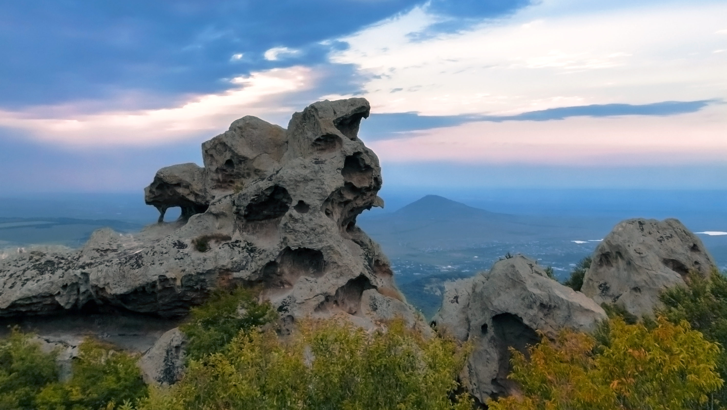 Орлиные скалы Лермонтов