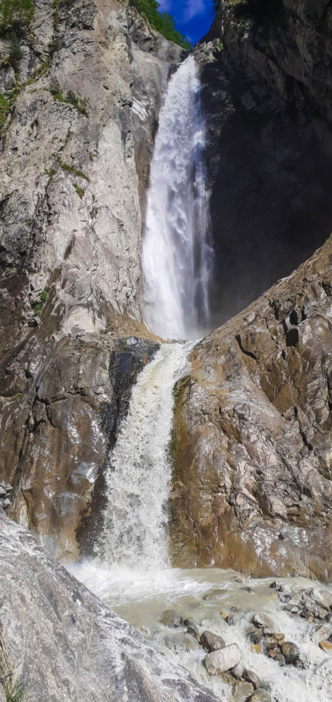 Водопад в Кабардино-Балкарии. Поездка на внедорожнике к Зеркли Суу