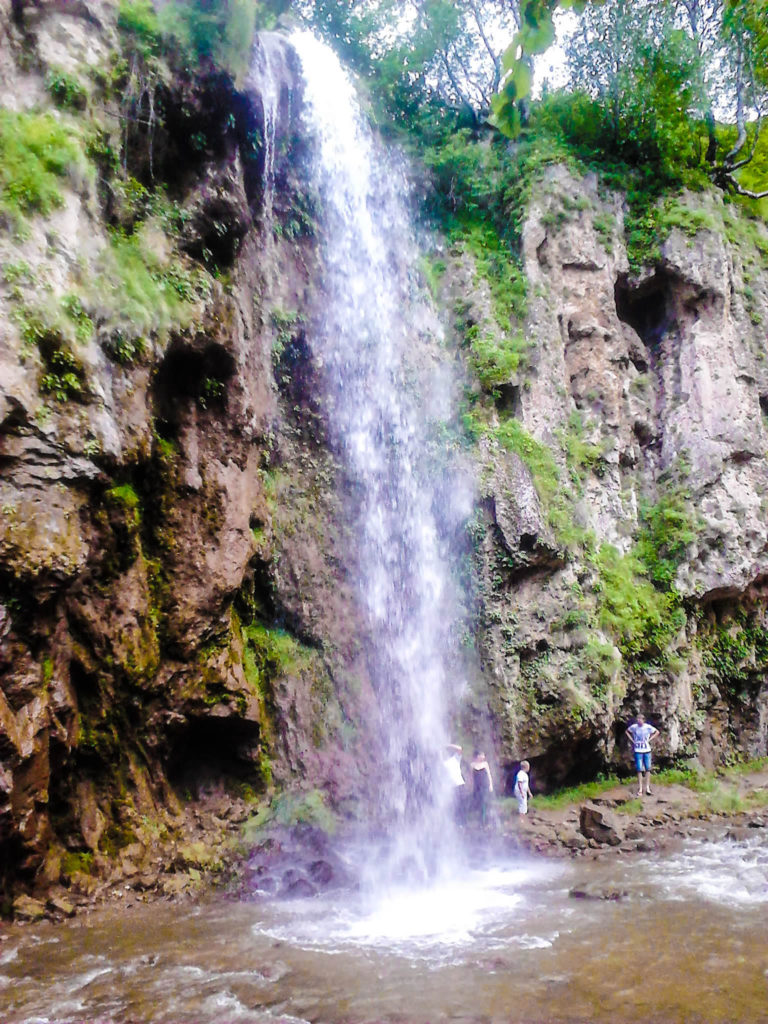 Поездка к Медовым водопадам. Отдых в Карачаево-Черкессии